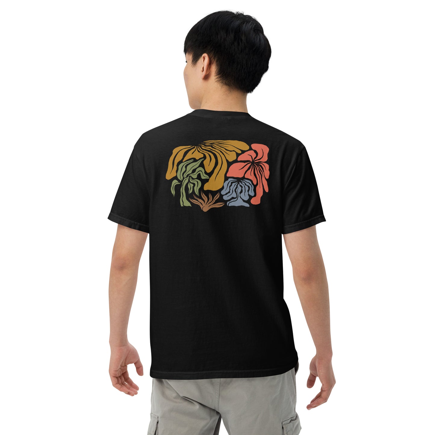 Unisex garment-dyed heavyweight t-shirt